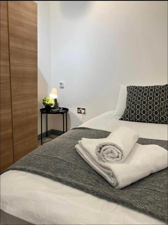New Build 5 Bedroom In Hackney. Central Londra Dış mekan fotoğraf