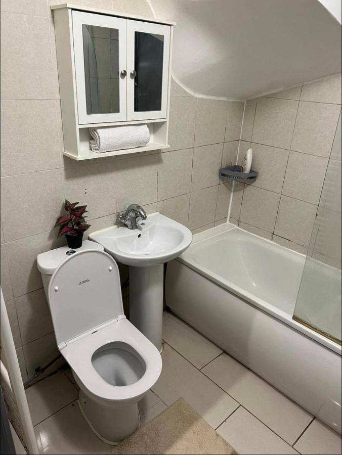 New Build 5 Bedroom In Hackney. Central Londra Dış mekan fotoğraf